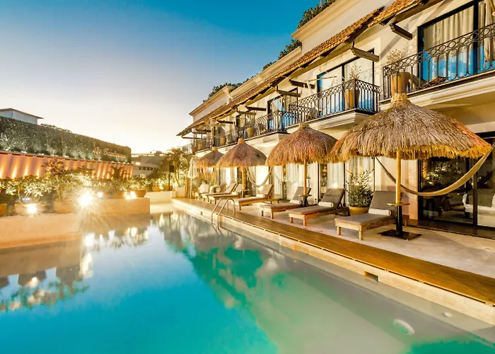 Caribbean Paradise & - 5th Avenue Hotel 4*
