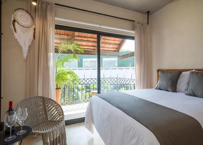 Caribbean Paradise & - 5th Avenue Hotel 4*